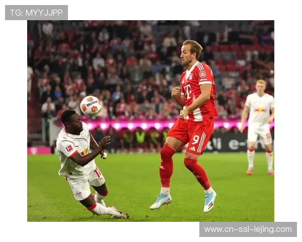 莱比锡上半场领先拜仁，防守反击效率突显