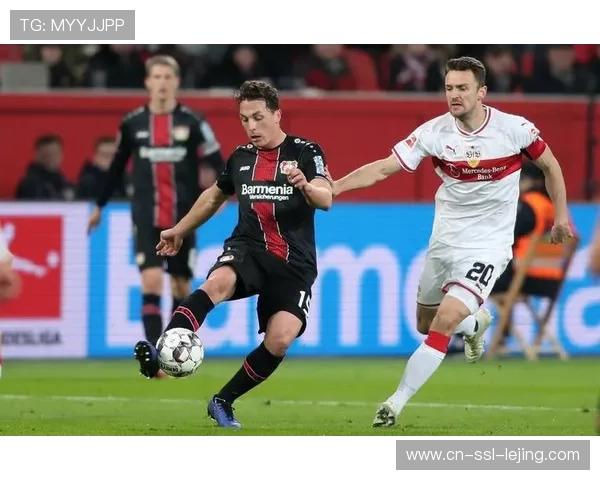 勒沃库森客场2-0击败奥林匹亚科斯,希克梅开二度 勒沃库森客场2-0击败奥林匹亚科斯,希克梅开二度