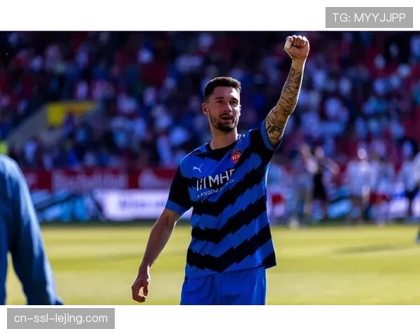 海登海姆边翼卫贝斯特上演助攻帽子戏法,诠释现代边路球员多功能性